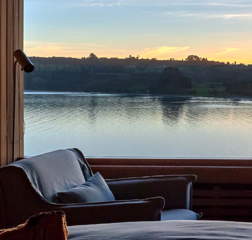 A room with a view Left